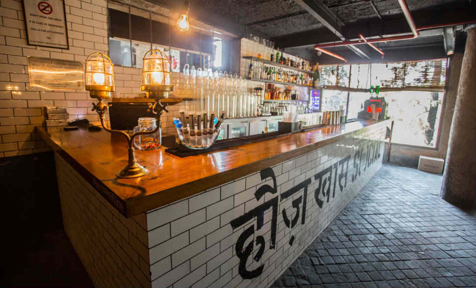 How Many of These Cool Bars in Delhi Have You Been To? MakeMyTrip Blog